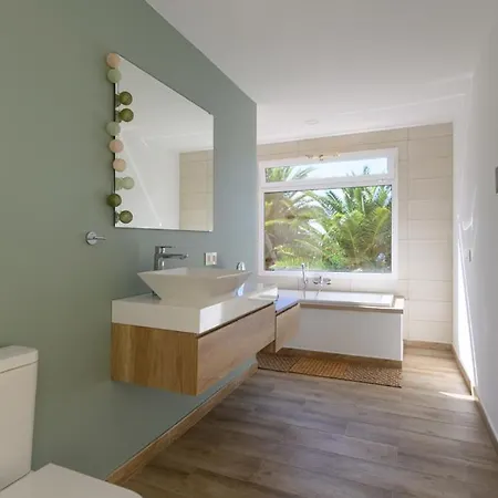 Sol Y Nyaraló San Agustín