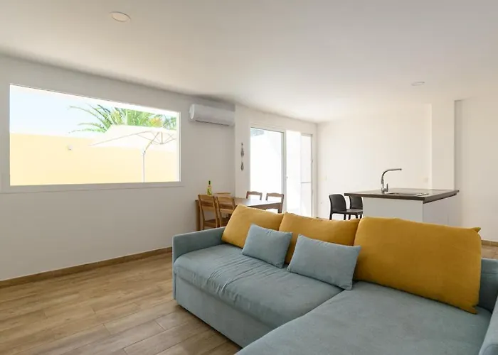Sol Y Casa de Férias