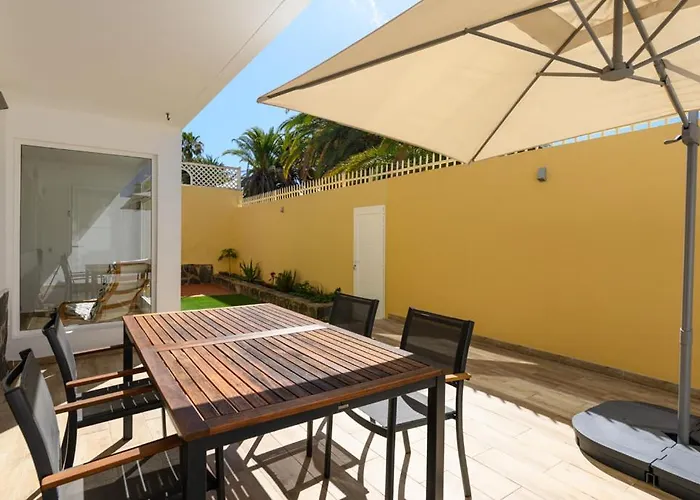 Sol Y Casa de Férias